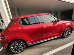 先行車発進お知らせ機能・ふらつき警報機能を搭載。