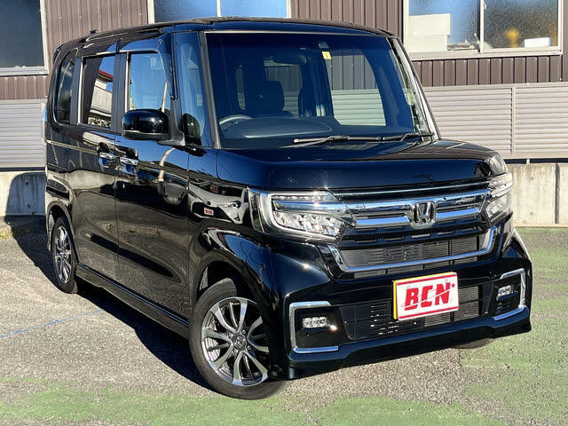 保証も安心！！中古車は4年保証（年式によって異なります）！！色々な保証プランもお客様にお選びいただけます。