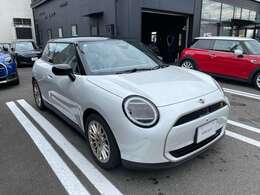 時を越えても今もなお輝きを放ち続ける確かな品質とともに、駆けぬける歓びをお届けすることをお約束いたします。