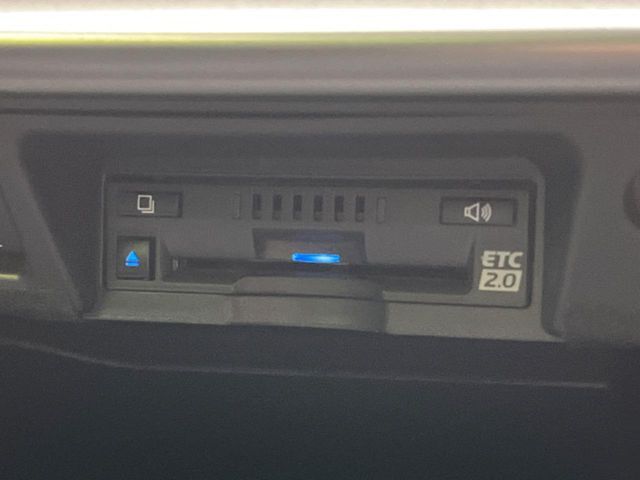 【ETC】高速道路の料金所をストレスなく通過！話題のスポットやサービスエリアに多い「スマートIC」利用時は必須のアイテムです。当店でセットアップを実施、ご納車当日からすぐにご利用いただけます！