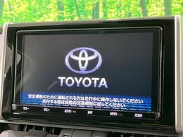 【大画面ナビ】人気の大型9インチナビを装備。存在感のある大画面はインパクト大！ナビ利用時のマップ表示は見やすく、テレビやDVDは臨場感がアップ！いつものドライブがグッと楽しくなります♪