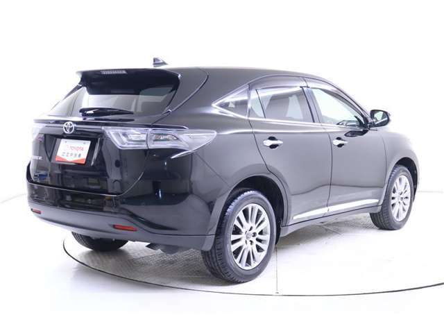運転時の視点が高く、見通しの良いSUV。カッコいいデザインで人気があります！