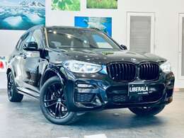 【右斜前】『外装：右斜前側』の画像になります。写真の内容に関してご不明点、ご質問等がございましたらお気軽にガリバー店舗までお問い合わせください。