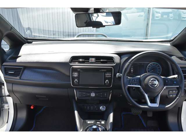とっても視界が広くて、女性も運転しやすいですよ！！！