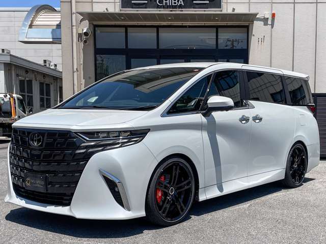 メーカーカタログパーツもお選び頂きます。モデリスタ・TRDなどメーカー純正オプションもお任せ下さい！