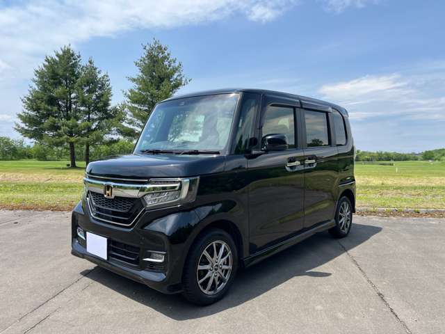 お手頃価格の軽自動車メインでやってます。十勝近郊以外にも条件にはよりますが道内地方発送承ります。クルマによっては安い早い、または修理に時間が掛かる事もあるのでご了承下さい。