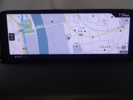 ナビやフルセグTV、Bluetoothなどのエンターテーメント機能を凝縮したマツダコネクト！