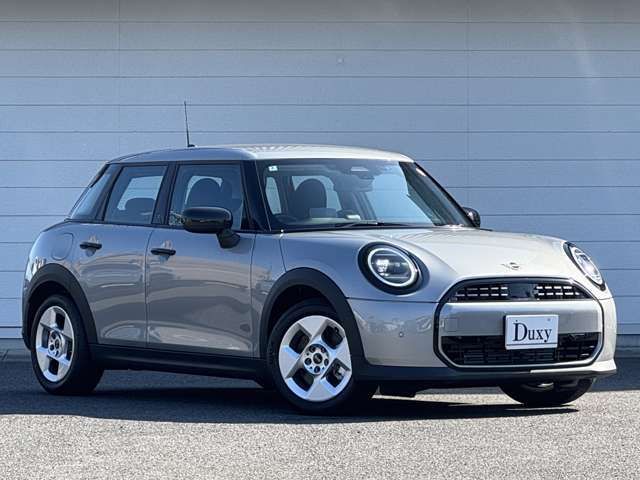 低 金 利　メルティング・シルバーIII　テキスト　ダブルクロス　ブラック　MINI純正有機ELナビゲーションシステム　ヘッドアップディスプレイ　ミラー型ETC　プロジェクションイルミネーション　LEDヘッドライト