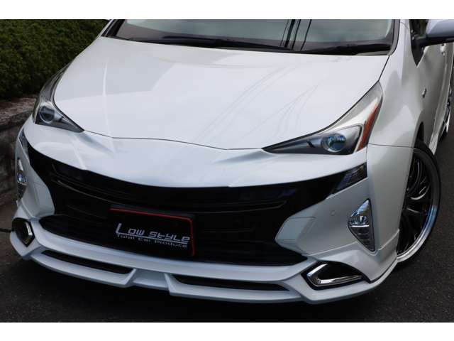 お客様からのメールお問い合わせと、同タイミングで直接ご来店の方との入れ違いが起こってしまう可能性があるため、一度お電話にてご相談頂ければと思います。フリーダイヤル→00786002779322