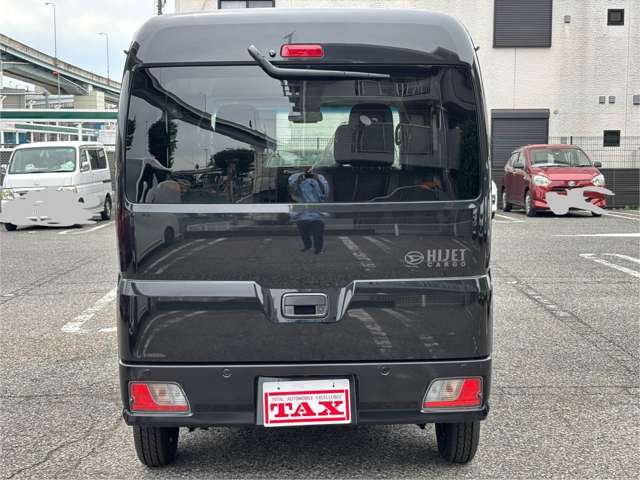 【オプションパーツ】　ご希望により、各種オプションパーツ等のご購入、取付可能！その他にも、持込パーツ等の取付にも対応！お客様のお車を素敵にドレスアップするお手伝いをいたします。お気軽にご相談ください！