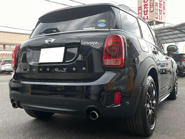 軽自動車から普通車まで♪黄色い看板が目印♪お気軽にご来店、お問合せ下さい！