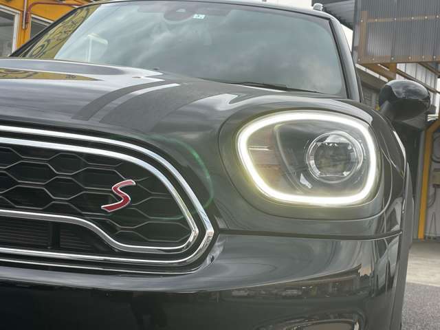 【納車前メンテナンスについて】自社にて一般整備実施、オイル・オイルエレメント交換（消耗品は必要時に交換）いたします。内装徹底清掃、外装は綺麗に磨いてお渡しいたします。