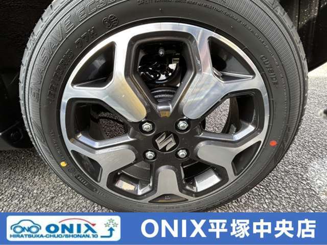 全車充実の保証付き！(※新車登録より13年超、外車を除く)万が一の際は全国各地のディーラーや整備工場でも保証修理ご対応可能です！ご遠方の方も安心してお買い求め頂けます！別途有償ですが延長保証もございます！