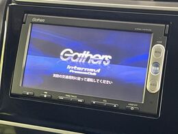【純正ナビ】人気の純正ナビを装備。オーディオ機能も充実しており、Bluetooth接続すればお持ちのスマホやMP3プレイヤーの音楽を再生可能！毎日の運転がさらに楽しくなります！！