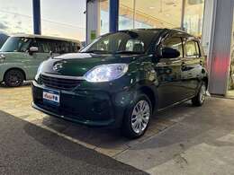 4WD　走行67275キロ　1オーナー　記録簿　禁煙車　SDナビフルセグTV　バックカメラ　Bluetooth対応　ETC　ドラレコ　アイドリングストップ　横滑防止　衝突被害軽減ブレーキ　寒冷地仕様