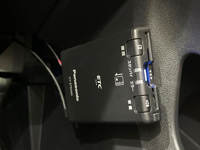 【ETC】高速道路の料金所をストレスなく通過！話題のスポットやサービスエリアに多い「スマートIC」利用時は必須のアイテムです。当店でセットアップを実施、ご納車当日からすぐにご利用いただけます！