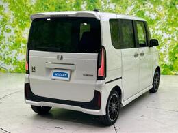 全国に店舗を展開しているのでどこでもお取り寄せが可能です！この車が気になるけど遠方だから・・・と諦める必要はありません！※別途陸送費が必要です。