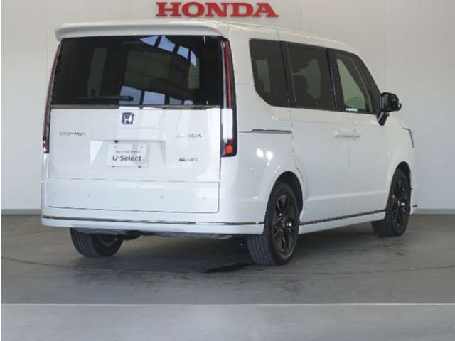車両本体価格以外に必要な諸費用を含めたお支払い総額で検討して下さい！車両価格は安いけど諸費用が高い！なんてことにならないように当店は購入に必要な金額＝総額を表示しております！