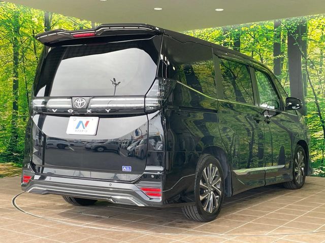 ☆全国のネクステージからお取り寄せが可能※！遠方の店舗に展示してあるクルマが気になる場合も、最寄りの店舗でご覧いただくことが可能です！是非私たちに要望をお聞かせください！※別途費用