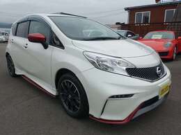 お客様のカーライフをサポートする営業STAFFが皆様のクルマ選びをお手伝いをさせていただきます☆