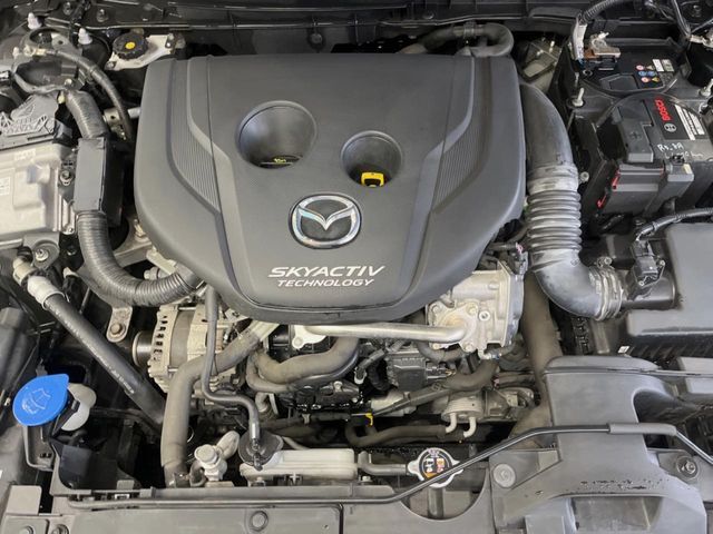 親切・丁寧な専門メカニックスタッフが応対！・車検・点検整備・事故等の修理などアフターサービスも安心。お車のカスタマイズもネクステージのサービススタッフまでご相談ください！