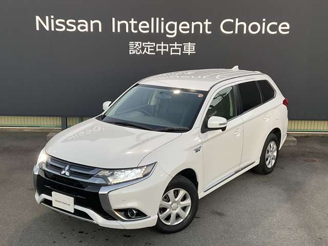 この度は当社の在庫車をご覧いただき、誠にありがとうございます。写真などでご不明な点がございましたら是非当店までお問い合わせください。