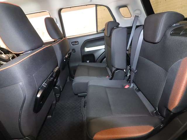 外部機関にてクルマの査定を行っています。日本自動車鑑定協会やAISの第三者機関で車輌を細かくチェック！気になる修復歴や車両コンディションを予めご確認頂けます。詳しい状態はスタッフまで御用命下さい。