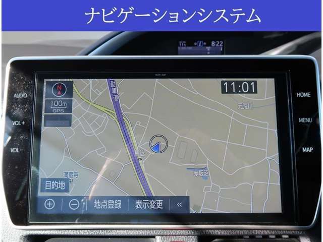 【ナビ】純正10型SDナビが付いています。CD録音やDVD再生、Bluetoothオーディオ、フルセグTVなどの音楽機能がご利用頂けます。