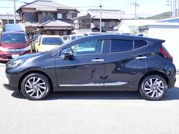 もちろん全国販売可能です。気になるお車の画像、装備内容や商談状況などメールでお送りすることもできますので是非気軽にお問合せください。