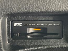 【ETC】高速道路の料金所をストレスなく通過！話題のスポットやサービスエリアに多い「スマートIC」利用時は必須のアイテムです。当店でセットアップを実施、ご納車当日からすぐにご利用いただけます！
