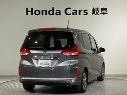 【点検整備】ご納車時には納車点検実施いたします。指定交換部品（エンジンオイル、オイルエレメント、ワイパーゴム）新品交換致します。その他必要交換部品は点検時交換致します。