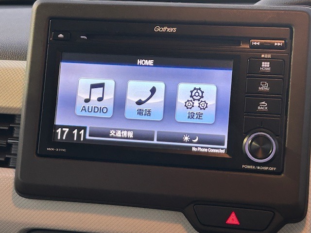 ディスプレイオーディオ☆バックカメラ機能で駐車もスムーズに行えます。