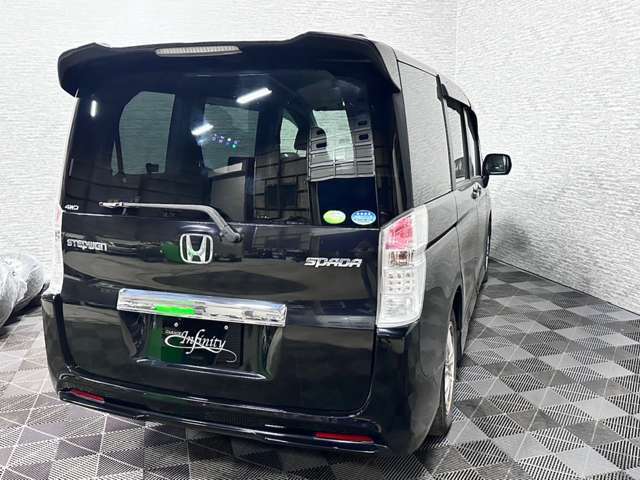 お車は納車前に点検整備を実施しお渡しさせてさせて頂きますので、ご安心くださいませ。