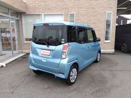 メモリーナビ　フルセグ　ブルートゥース　ETC　アラウンドビューモニター　スマートキー　プッシュスタート　シートヒーター　イーアシスト　サーキュレーター　パワースライドドア　アイドリングSTOP