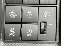 【スマートアシスト】走行中に前方の車両等を認識し、衝突しそうな時は警報とブレーキで衝突回避と被害軽減をアシスト。より安全にドライブをお楽しみいただけます。