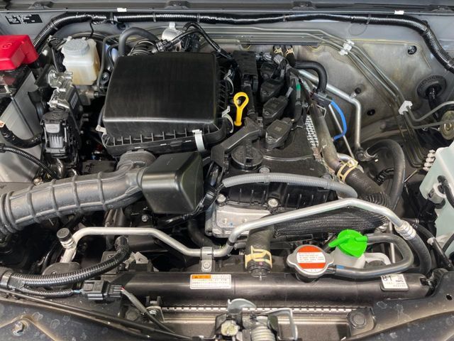 親切・丁寧な専門メカニックスタッフが応対！・車検・点検整備・事故等の修理などアフターサービスも安心。お車のカスタマイズもネクステージのサービススタッフまでご相談ください！