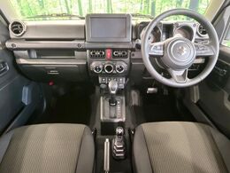 グループ総在庫数約30，000台！！全国の系列店からメーカー・車種問わずご紹介出来るので、あなたにピッタリのお車が見つかるはずです♪まずはお問い合わせ下さい☆