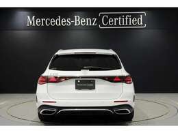 メルセデスの認定中古車『サーティファイドカー』は、日本全国に張り巡らされたメルセデス・ベンツ正規サービスネットワークのサポートを受けることができます。