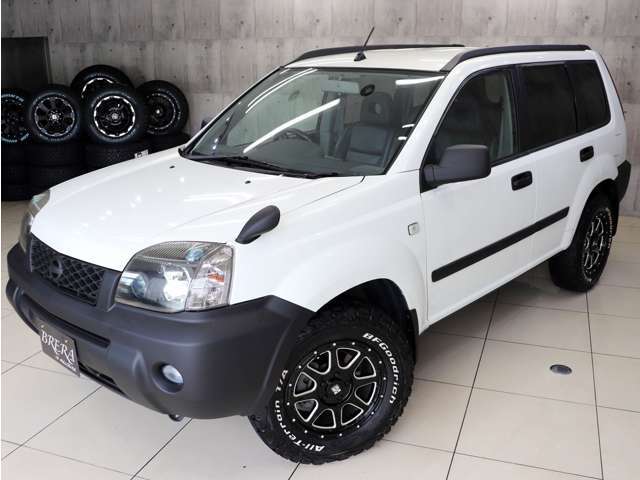 入庫時、ご納車前にしっかりと整備、点検をさせていただいておりますので安心してカーライフをお過ごしいただけます。