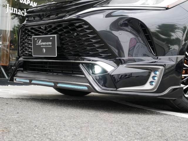 当社ファクトリーにはJOHNBEAM社の4輪アライメント設置しております！ご納車後も安心してお乗りいただけます。ローダウンスプリングを車高調へのご変更もお受け賜りをさせていただきます！