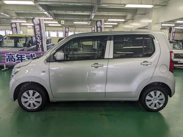 当店の販売するのお車の価格帯は49.8から59.8万円を中心に取り揃えております。