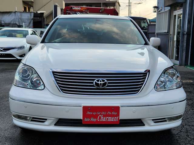 外装＆内装鑑定5☆車！年式を感じさせない当店こだわりの良質車な一台をお客様にお届けします！