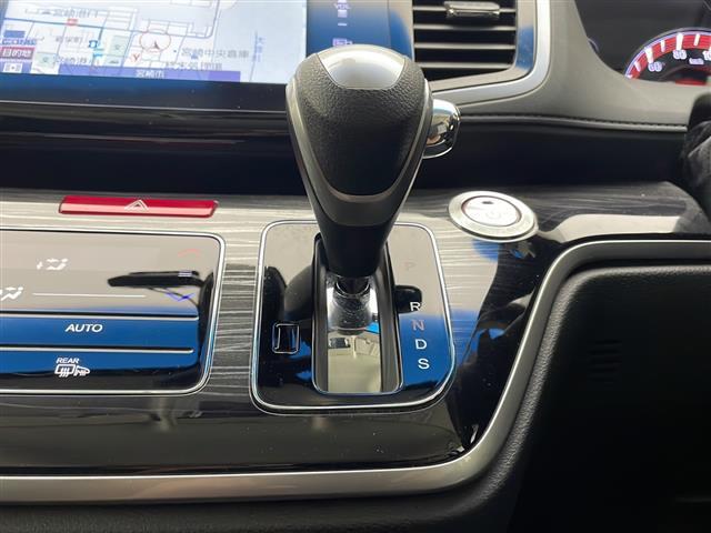 気になる車はお電話やメールで当店にお問い合わせください。なお、お電話での在庫の取り置きはできません。ご来場の際は、商談が重なる事が増えていますので事前に在庫有無をご確認くださいませ。