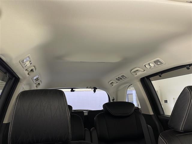 ☆整備工場・鈑金工場併設店舗☆ 車検・12検・オイル交換・板金など・・おクルマ購入後のアフターサポートも当店にお任せください！！