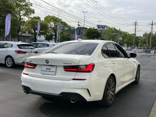 BMW Premium Selection 鹿児島中央店でございます。是非一度、ご来店下さいませ！スタッフ一同お待ち致しております。