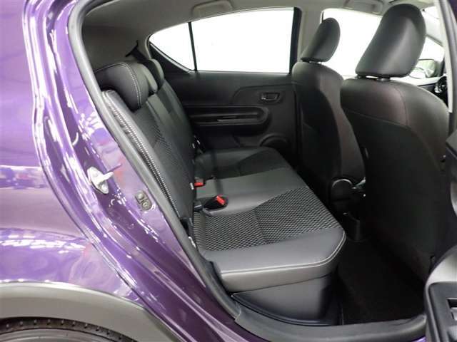 シートも隅々まで綺麗に洗浄しています