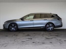 1. 車両品質（認定）初年度登録より10年10万km以内のフォルクスワーゲン正規輸入車のみをお届けします。