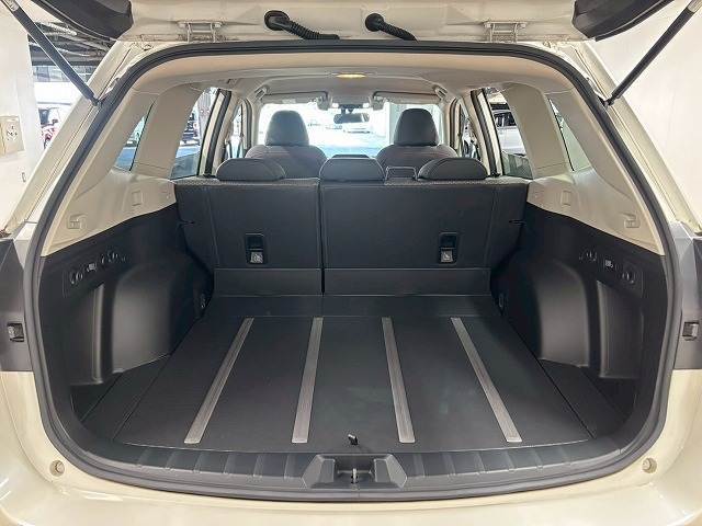 ☆全車修復歴なし！鑑定付きの良質なお車のみを厳選して展示中☆第3者機関の認定付き車ですので、遠方の方でも、安心してご検討いただけます。
