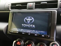 【純正9型ナビ】人気の純正ナビを装備。オーディオ機能も充実しており、Bluetooth接続すればお持ちのスマホやMP3プレイヤーの音楽を再生可能！毎日の運転がさらに楽しくなります！！