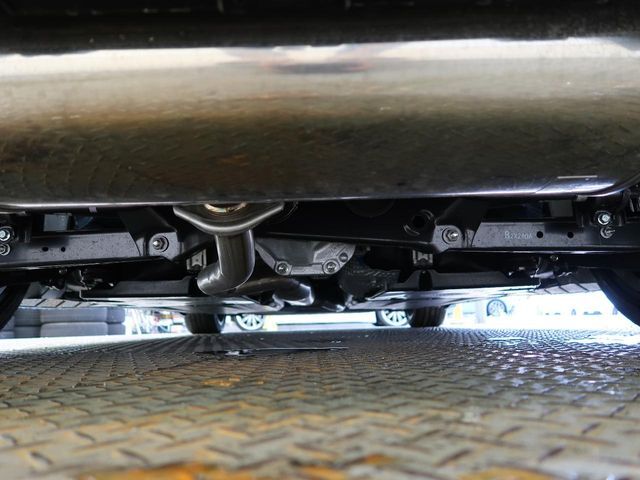 下回りがきれいなうちに、防錆加工の施工がオススメ。降雪地域はもちろん、沿岸部にお住いの方や、趣味でマリン・ウィンタースポーツをされる方にご好評いただいております。